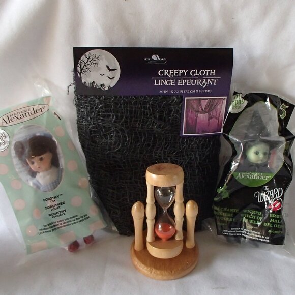 🎉 HOST PICK 🎉 M.A. Witch & Dorothy Dolls, Traditional Glass Sand Timer, Cloth - Picture 2 of 15